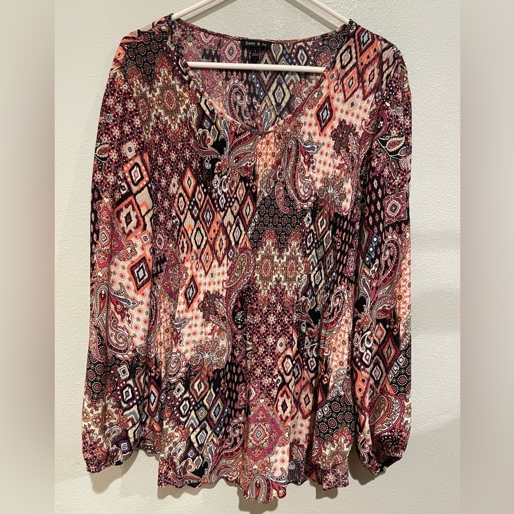 Sami & Jo Multicolor Geometric Paisley Blouse